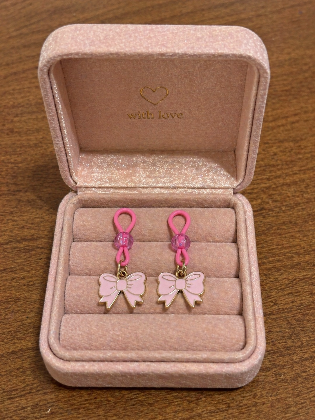 Little Bow Pink Cherry Charms™