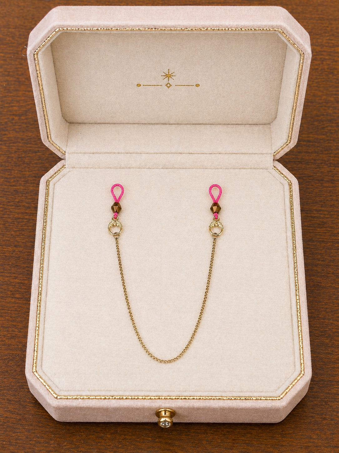 Goldie in the Flesh - Cherry Charms™